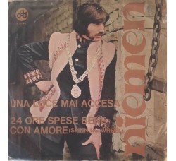 Niemen ‎– Una Luce Mai Accesa / 24 Ore Spese Bene Con Amore (Spinning Wheel) -  7", 45 RPM - Uscita: 1969