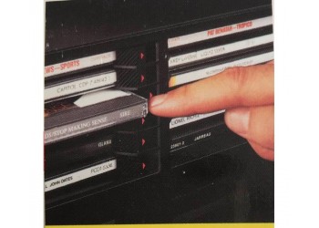 MUSIC MAT - BOX Contenitore per 24 CD - DVD - Custodie  Jewel Case - Plastica Antiurto  