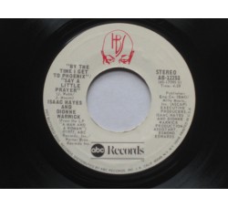 Isaac Hayes And Dionne Warwick – By The Time I Get To Phoenix / Say A Little Prayer – 45 RPM 